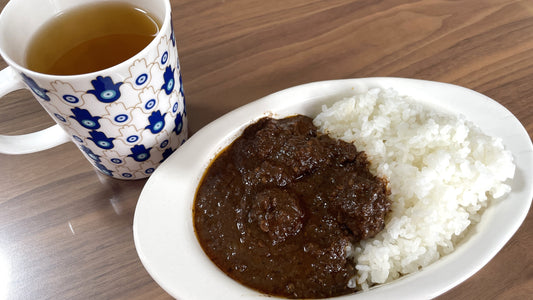 イラン料理 フェセンジャンの缶詰めを食べてみた